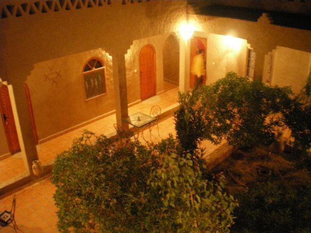 Chez Tonton Hotell Merzouga Exteriör bild